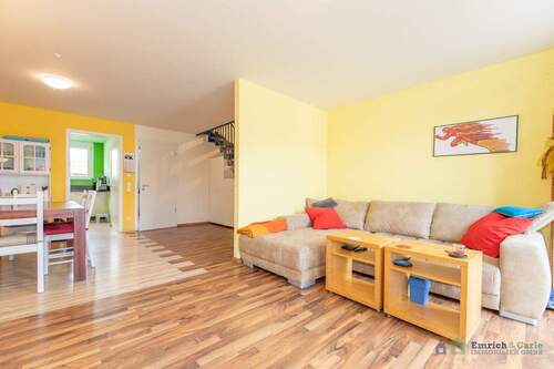 EG: Wohn-/Esszimmer - 