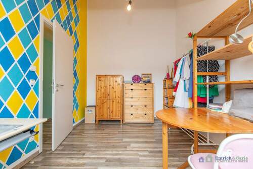 DG: Zimmer 2 von 2 - 