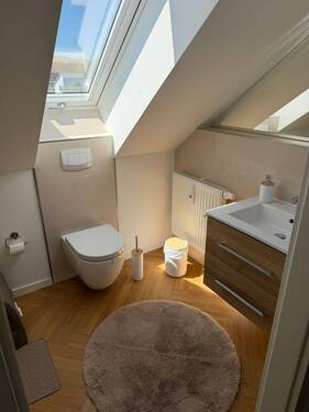 WC im Dachgeschoss - 