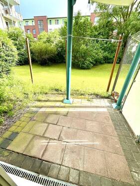 Terrasse - Gemütliches Nest - Möbel rein - glücklich sein!