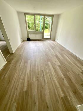 Wohnzimmer - Etagenwohnung mit 46,40 m&sup2; in Langenhagen zur Miete