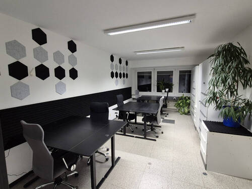 Coworking Space Gold - Gold-Coworking: 247-Schreibtischplatz im Herzen von Rüsselsheim