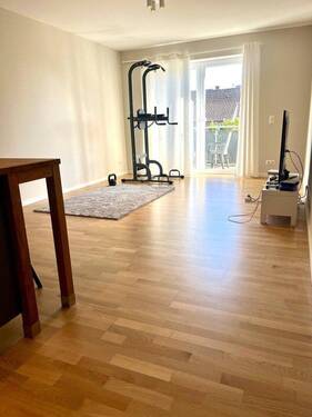 Wohnzimmer - 2 Zimmer Etagenwohnung in Gütersloh