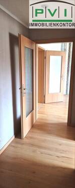 Flur_2 - Etagenwohnung mit 54,00 m² in Schwarzenberg/Erzgeb. zur Miete