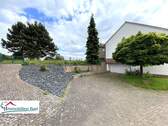 Zufahrt - 