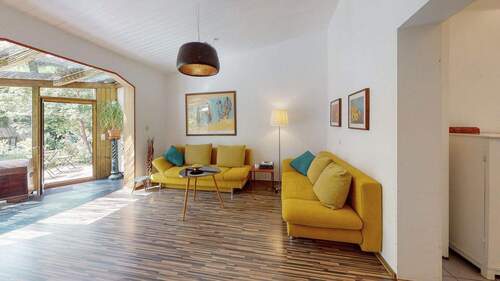 Wohnzimmer kl. Whg. - 