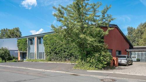 Straßenansicht - 1 Zimmer Einfamilienhaus zum Kaufen in Taunusstein Neuhof