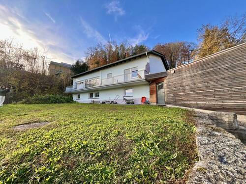 Bild 2 - 7 Zimmer Einfamilienhaus zum Kaufen in Stühlingen