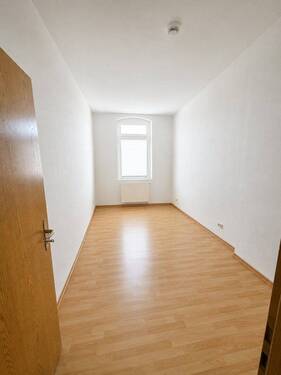 Bild 2 - 2 Zimmer Etagenwohnung zur Miete in Halle (Saale)