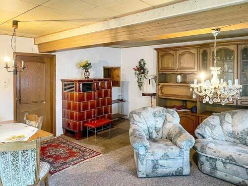 Wohnzimmer EG - 5 Zimmer Mehrfamilienhaus, Wohnhaus in Neustadt an der Orla