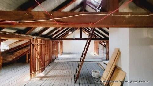 4 Dachboden (1) - 