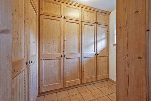 Garderobe EG - 