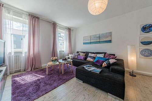 Wohnen - 2 Zimmer Etagenwohnung zur Miete in Frankfurt am Main