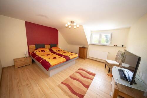 Schlafzimmer OG - 