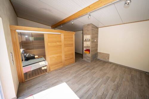 Wellnessbereich innen - 