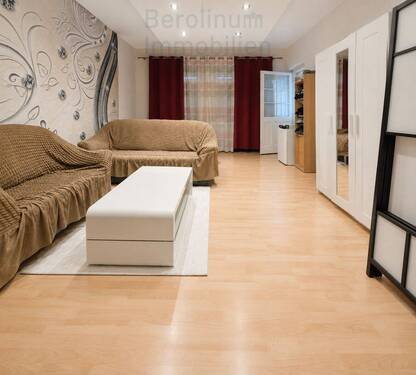 Wohnzimmer - 2 Zimmer Etagenwohnung zum Kaufen in Berlin