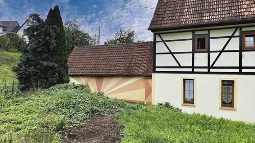 Außenansicht Wohnhaus - 