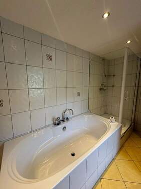 85da80ce-ec8f-4e4a-afa7-ea2f5d83f5c3.jpeg - 