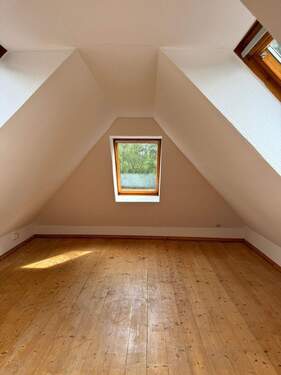 Spitzboden ausgebaut 1 - 