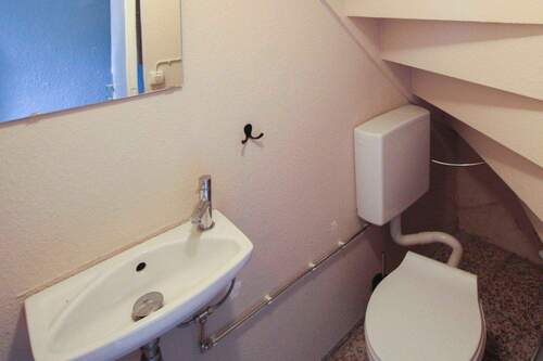 Gäste WC EG - 7 Zimmer Mehrfamilienhaus, Wohnhaus in Flensburg