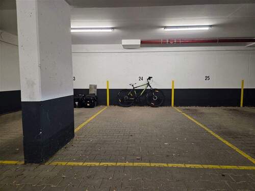 Ansicht - Garage, Stellplatz zum Kaufen in Köln