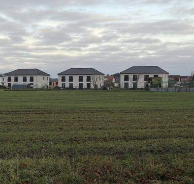 Bild 1 - Erstbezug, Haushälfte im Zweifamilienhaus in Zossen