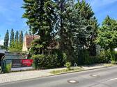 Straßenansicht - Großes Grundstück mit Abrissobjekt nahe der Karower Teiche