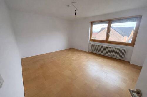 Helles Kinderzimmer - 