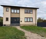 Modernisierte Außenansicht mit - Einfamilienhaus mit 196,00 m&sup2; in Oberthal zum Kaufen