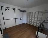 angrenzendes Ankleidezimmer - 