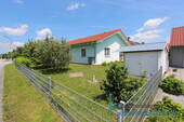 Gesamtansicht - *** Toller Bungalow in ruhiger Lage der Gemeinde Aholming ***