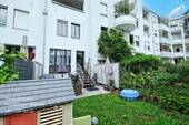 Garten Blick zum Wohnzimmer - 3 Zimmer Etagenwohnung in München