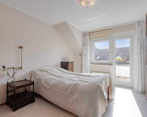 Schlafzimmer - Etagenwohnung mit 65,00 m&sup2; in Ratingen zum Kaufen