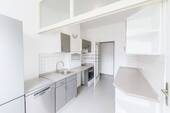 Praktische Küche - 2 Zimmer Etagenwohnung in Berlin
