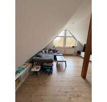 Helle und freundliche 3- Zimmer Maisonette Wohnung - Bremen Kirchhuchting