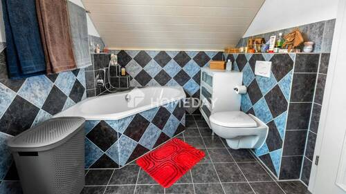 1. OG Badezimmer 1 - 