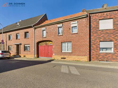 Front - Ehemaliges Bauernhaus mit Potenzial und großem Garten in Heinsberg-Straeten