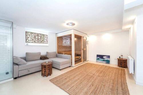 Keller-Wohnzimmer - 