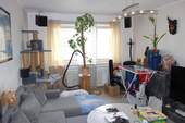 Wohnzimmer - 2 Zimmer Etagenwohnung zum Kaufen in Düsseldorf