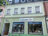 Straßenseite vis a vis Rathaus - Laden in guter Sichtlage im Zentrum