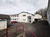 Seitenansicht Komplex 2 - Gewerbekomplex mit Verwaltungs- und Werkstattgebäude.