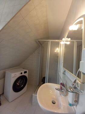 Badezimmer mit WaMa - 