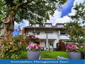 Rückansicht - Zentral gelegene Wohnung mit Balkon und Garage