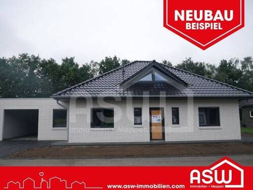 2480 Musterhaus - Musterhaus! Weißer Winkelwalmdachbungalow nebst Garage inkl. Wohnmobilstellplatz mit freiem Wiesenblick