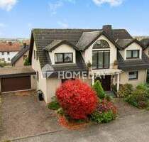 Familienfreundliches Einfamilienhaus mit großem Garten, Kamin und Doppelgarage - Enger Dreyen