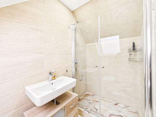 Studio (Bad) - Doppelhaushälfte mit 124,30 m&sup2; in Magstadt zum Kaufen