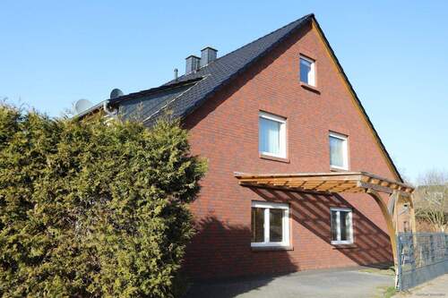 Außenansicht - 4 Zimmer Doppelhaushälfte zum Kaufen in Gifhorn