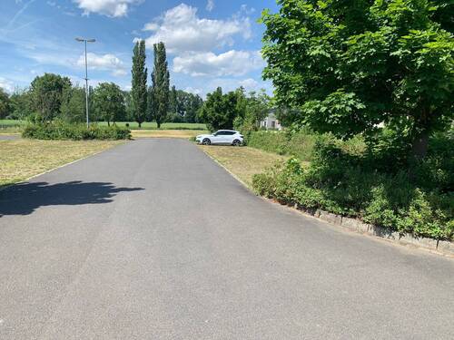 Parkplätze.jpg - 