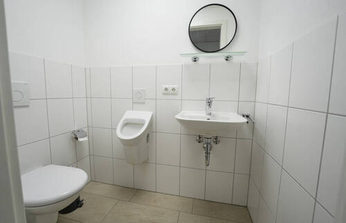 WC - 