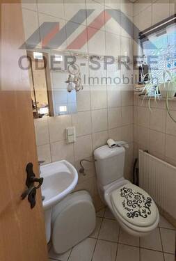 Gäste-WC im Erdgeschoss - 